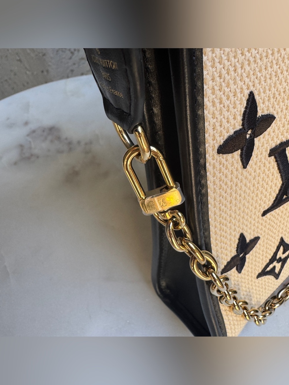 Louis Vuitton Raffia Toiletry 26 Pouch Pochette on Chain - Picture 6 of 16